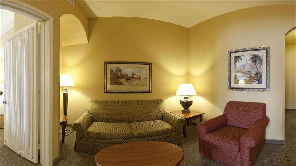 Holiday Inn Express Hotel & Suites Dfw West - Hurst By Ihg Екстер'єр фото