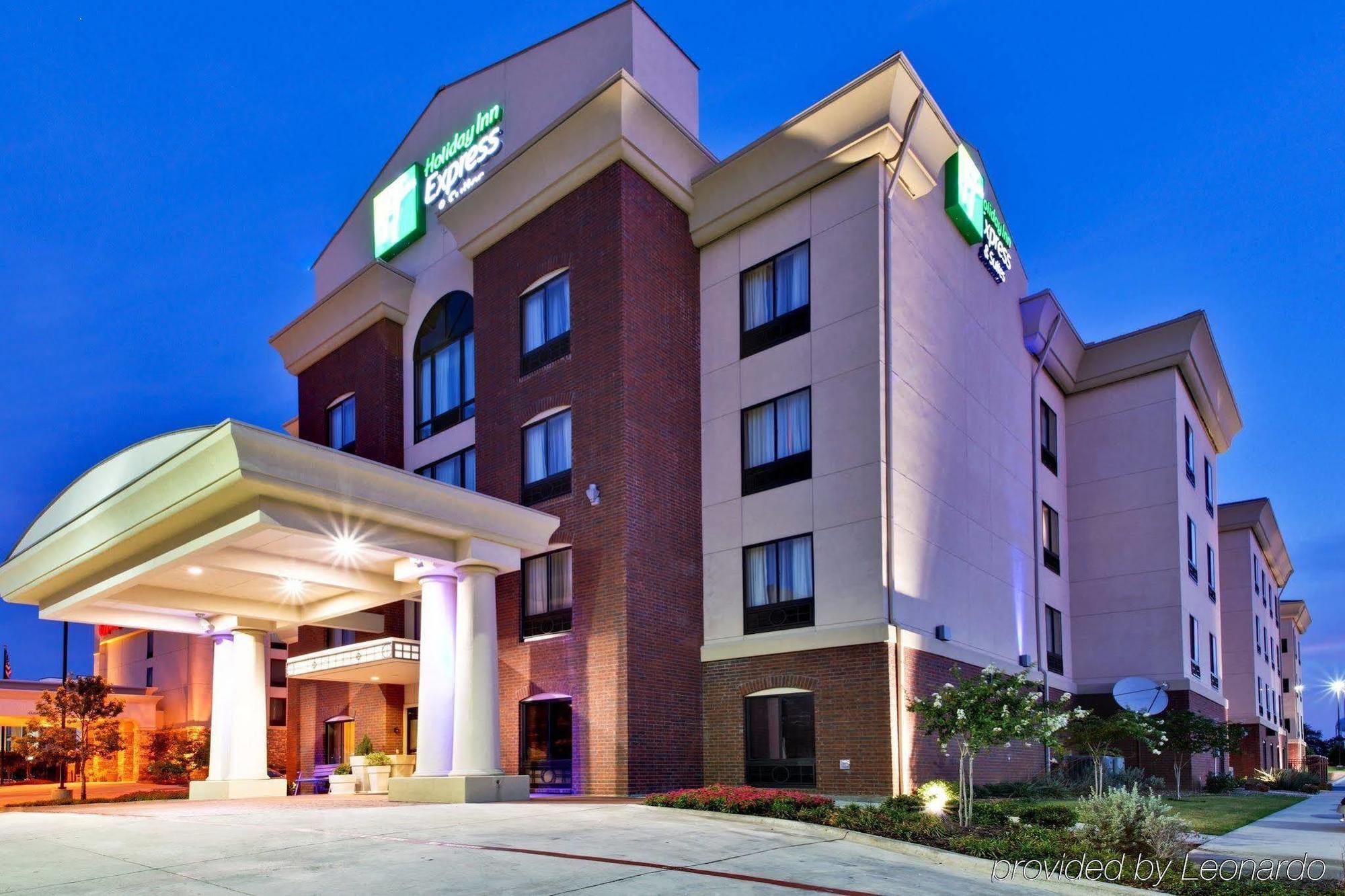 Holiday Inn Express Hotel & Suites Dfw West - Hurst By Ihg Екстер'єр фото