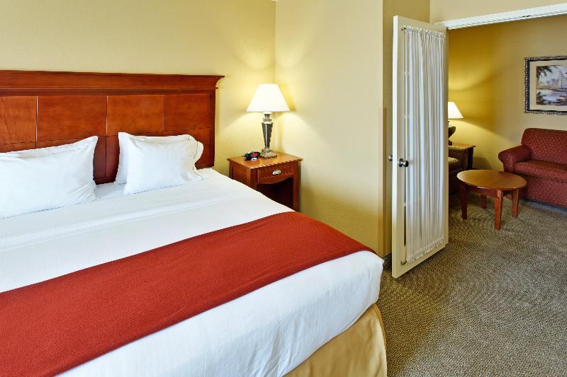 Holiday Inn Express Hotel & Suites Dfw West - Hurst By Ihg Екстер'єр фото